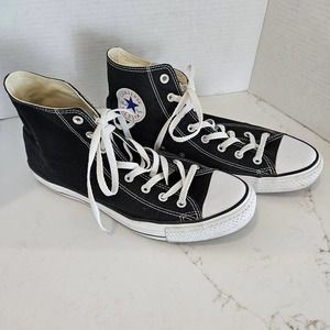 Converse "Chuck Taylor " High Top unisex Sneakers Size 11/13